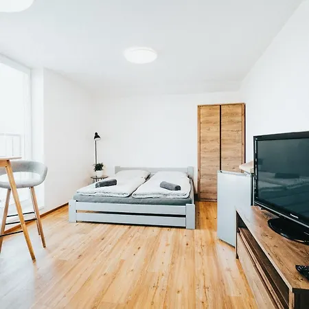Milbach Apartman Malompatak